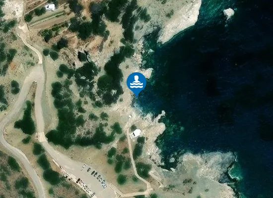 Satellite image of Agia Anna Beach