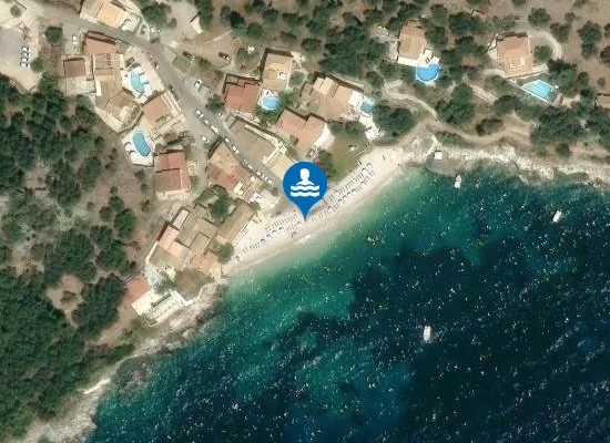 Satellite image of Kaminaki Beach