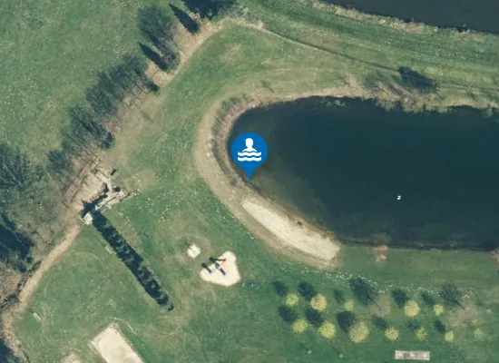 Satellite image of FREIZEIT UND ERHOLUNGSANLAGE LANGLINGER SCHLEUSE