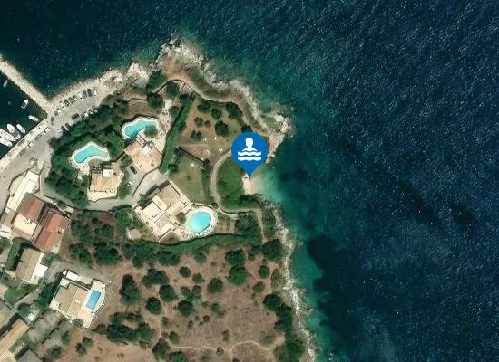 Satellite image of Karavi Beach