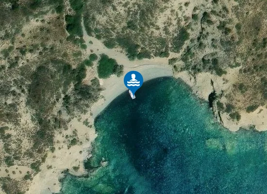Satellite image of Kámináki