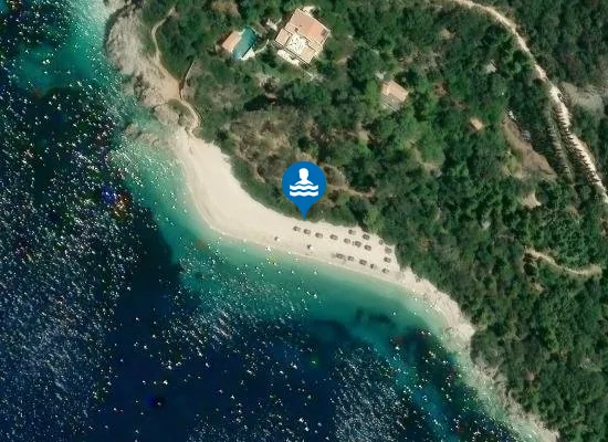 Satellite image of Aspros Gialos