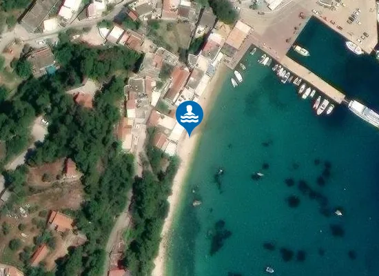 Satellite image of Patitiri town beach
