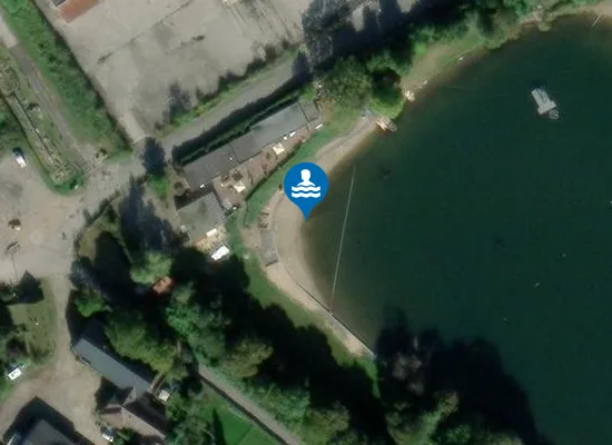Satellite image of GROSSENBAUMER SEE FREIZEITANLAGE