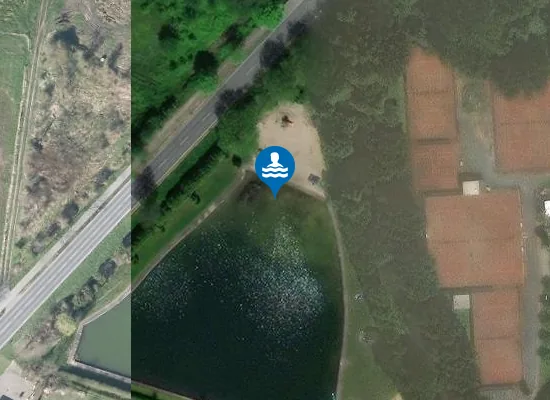 Satellite image of NATURFREIBAD WACHTENDONK BADESTRAND