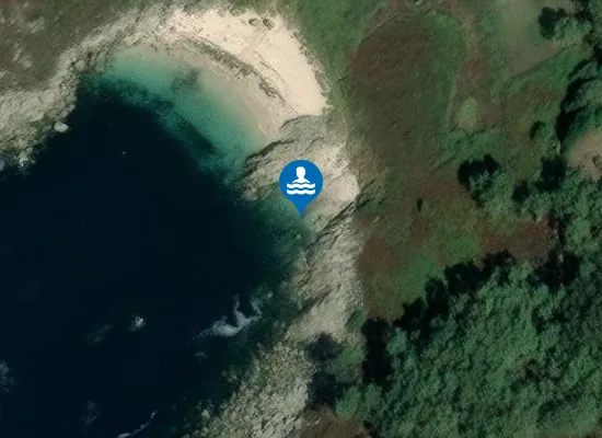 Satellite image of A Praia Pequena de Ancoradouro
