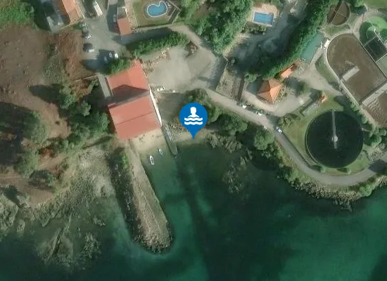 Satellite image of Praia do Xugo dos Bois