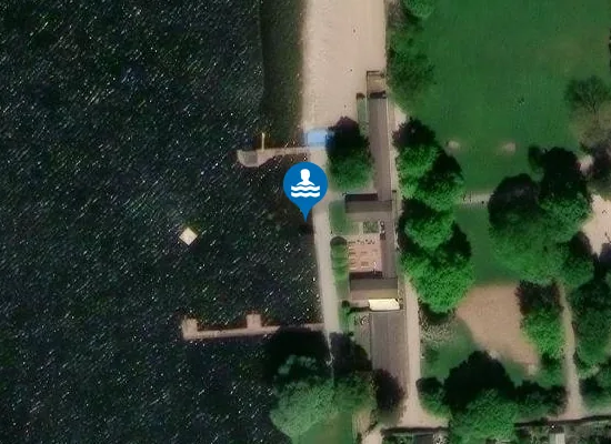 Satellite image of WAKENITZ BADEANSTALT MARLI