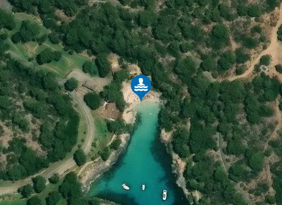Satellite image of Cala Mitjana