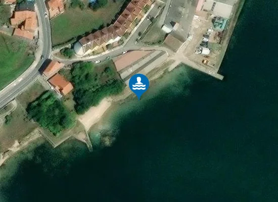 Satellite image of Praia de San Lázaro