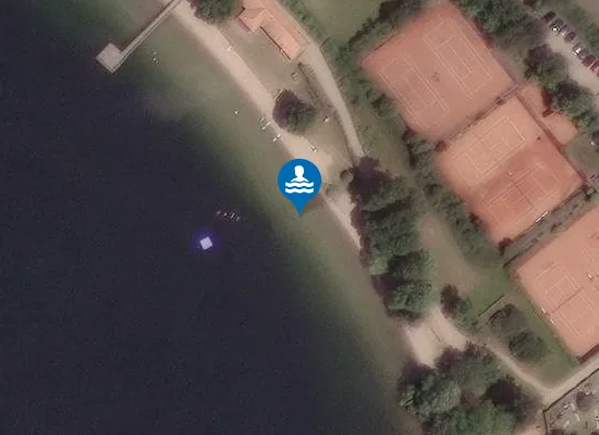 Satellite image of GR PLOENER SEE PLOEN FREIBAD FEGETASCHE