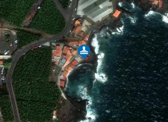 Satellite image of Playa del Hoyo