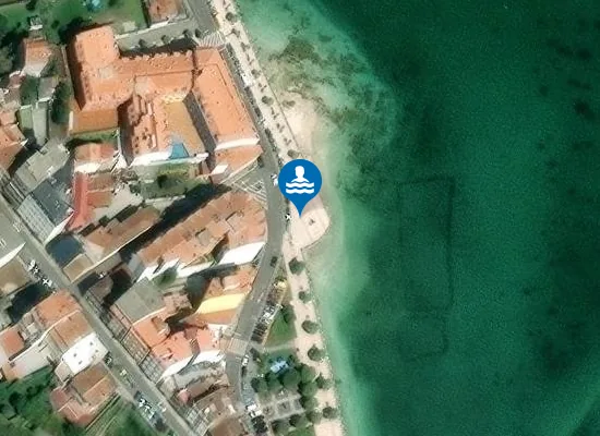 Satellite image of Praia de Confín