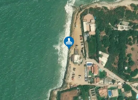 Satellite image of Playa Montijo