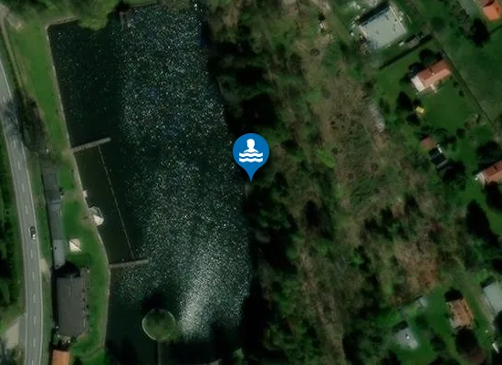 Satellite image of WALDSEEBAD HASSELFELDE