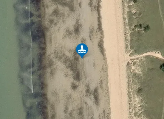 Satellite image of Plage naturiste