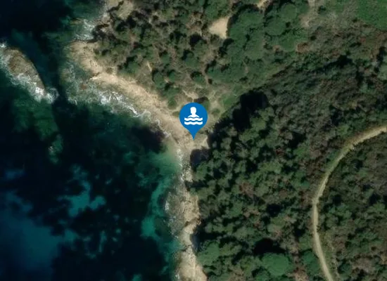 Satellite image of Plage de Jovat