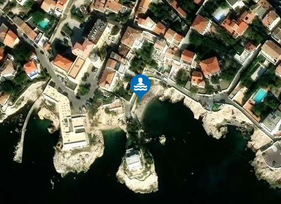 Satellite image of Plage de Maldormé