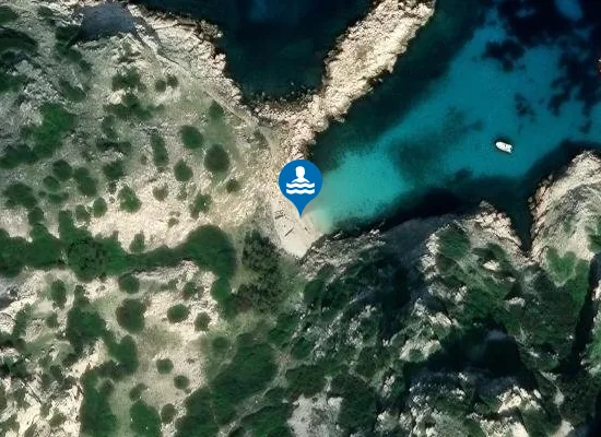 Satellite image of Plage de l'Aiglon