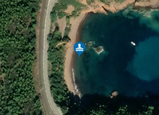 Satellite image of Calanque de Maubois