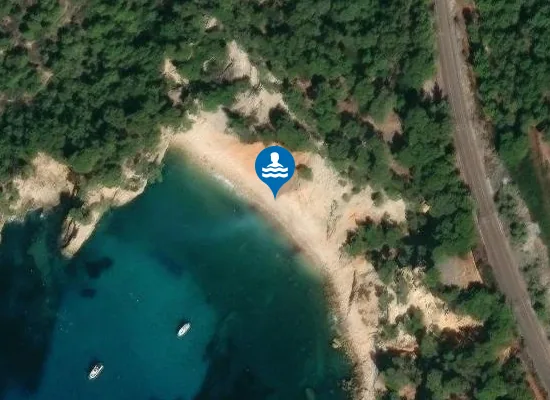 Satellite image of Plage de la Moutte