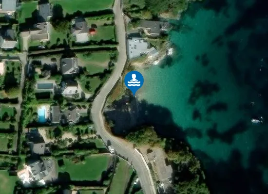 Satellite image of Grève de Poull serp dite grève des Curés