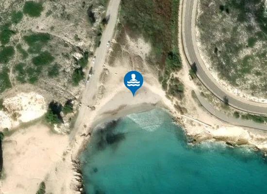 Satellite image of Plage de la Roselière