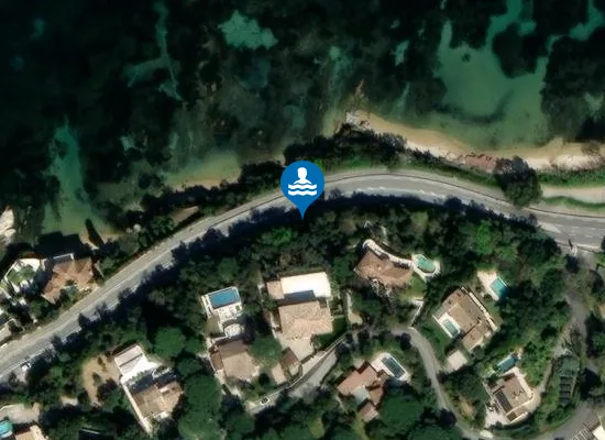 Satellite image of Plage de la Moune
