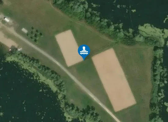 Satellite image of Base de Loisirs du Grand Bleu