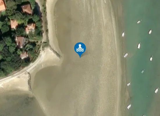Satellite image of Plage du Soleil