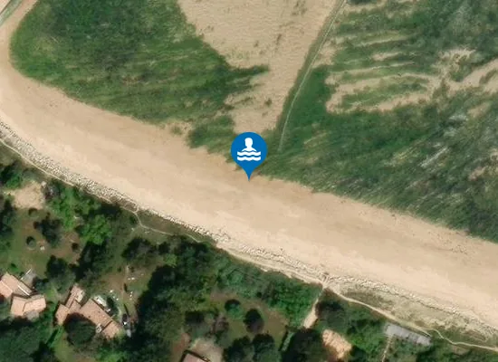 Satellite image of Plage Lauzin