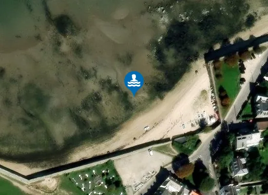 Satellite image of Plage de la Breche