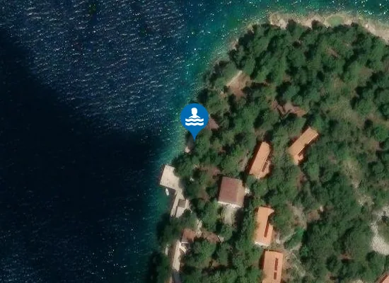 Satellite image of Bathing platforms
