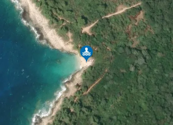 Satellite image of Plovanije