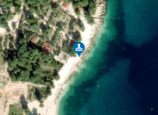Satellite image of Labadusa