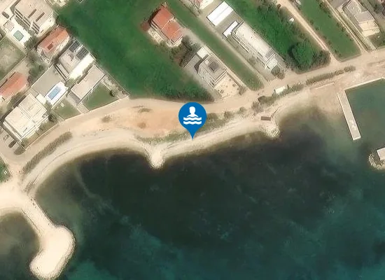 Satellite image of Plaža tratice
