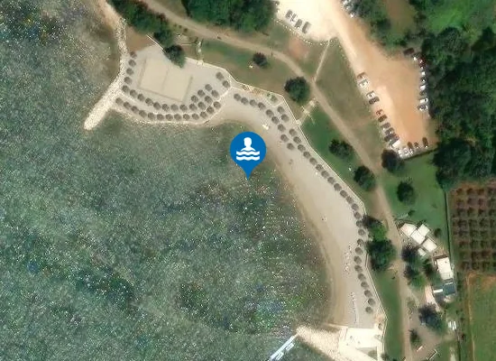 Satellite image of Fuente Beach