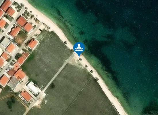 Satellite image of Plaža Lakirka
