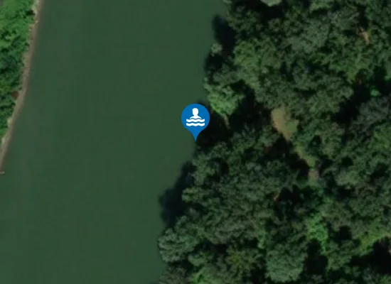 Satellite image of Tiszaug