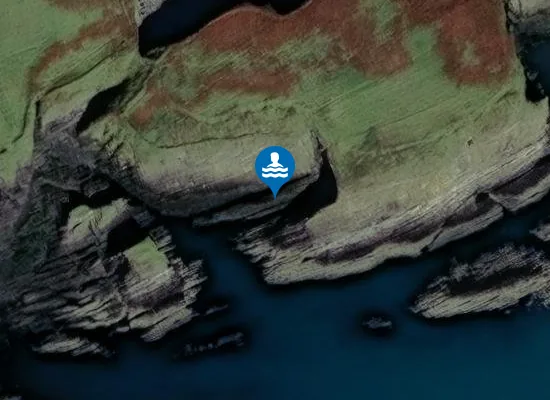 Satellite image of Trá an Duine Báidhte