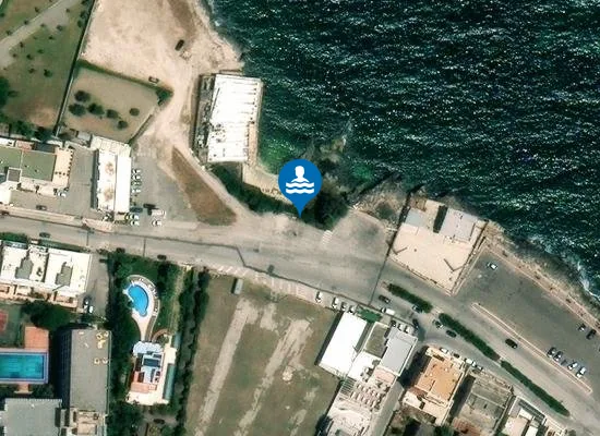 Satellite image of L'incanto di Grotta Regina