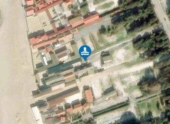 Satellite image of Bagno Il Gabbiano