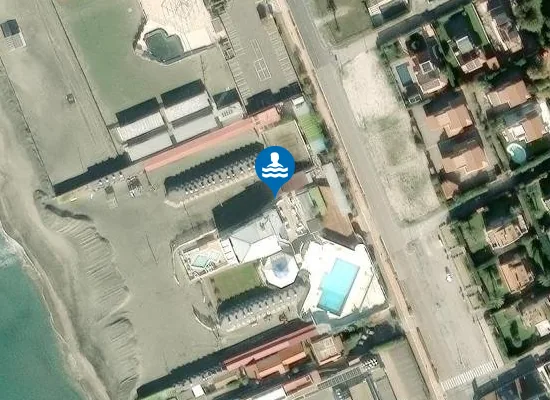Satellite image of Albos Club