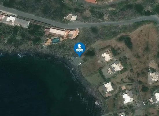 Satellite image of Spiaggia del Suvaki