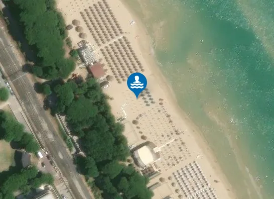 Satellite image of La lucciola