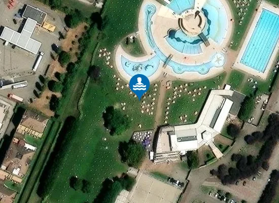 Satellite image of Aquatico