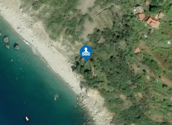 Satellite image of Spiaggia del Persico