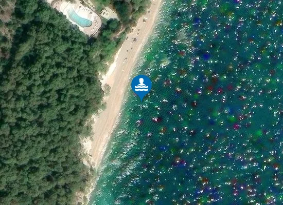 Satellite image of Baia dei Mergoli o delle Zagare - Sud