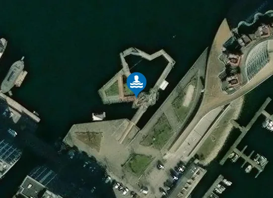 Satellite image of SLUSEHOLMEN HAVNEBAD