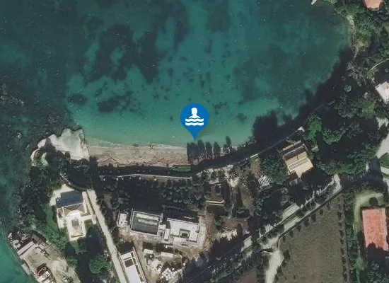 Satellite image of Spiaggia Punta del Pero